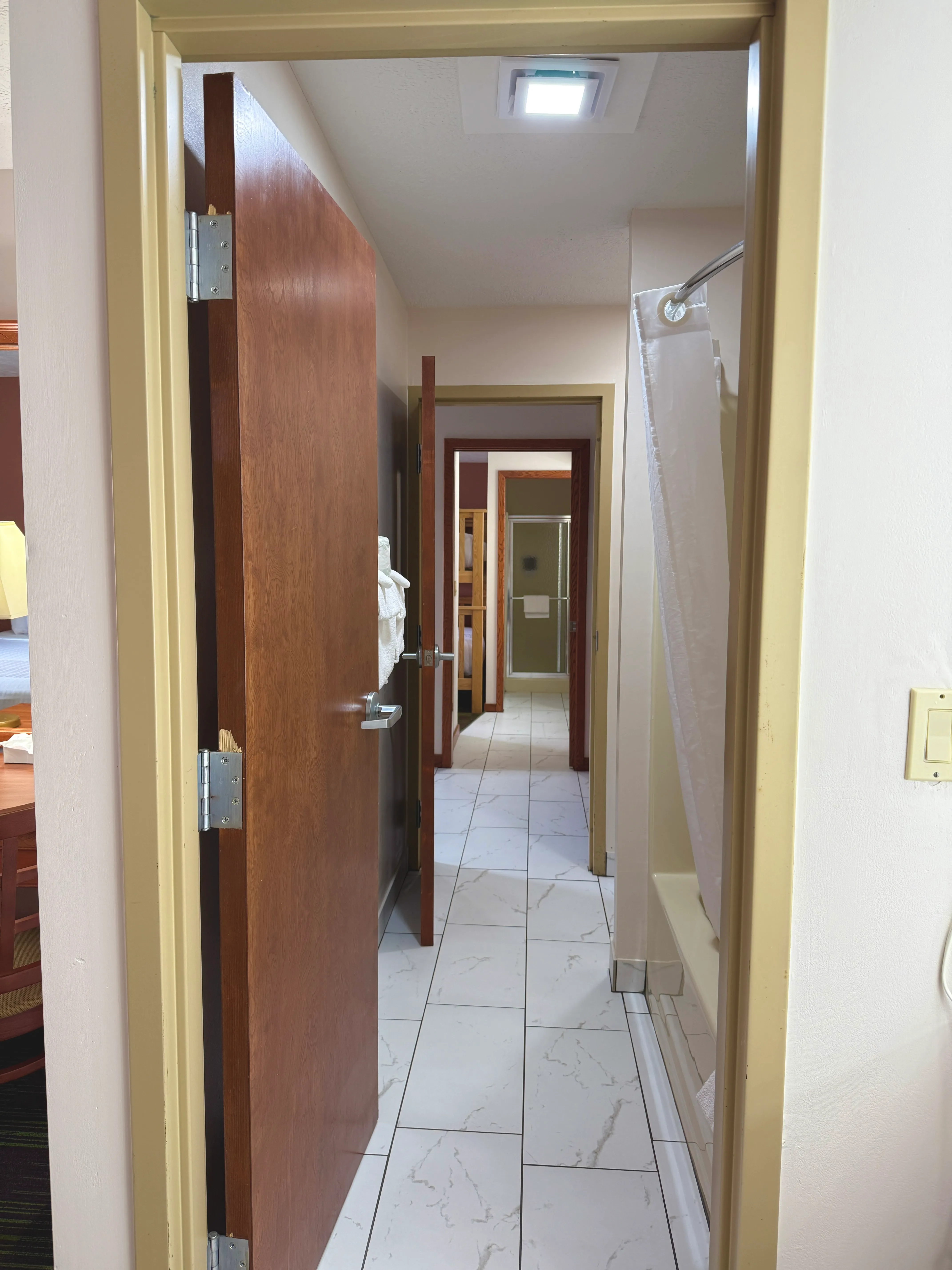 Three Room Suite with Bunks - Bathroom at South Shore Inn Sandusky